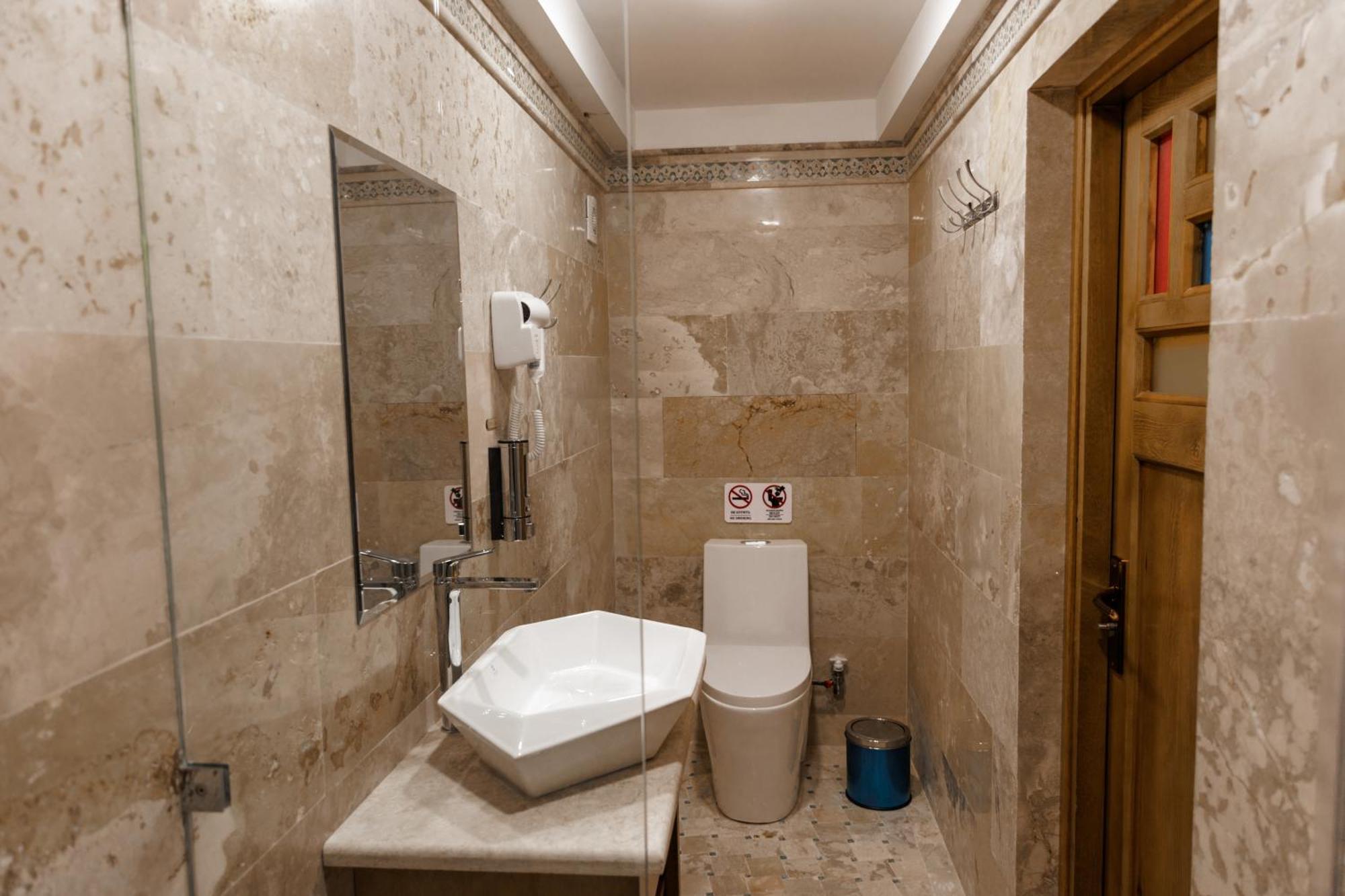 Duston Boutique XIX Century Rooms Buxoro Ngoại thất bức ảnh
